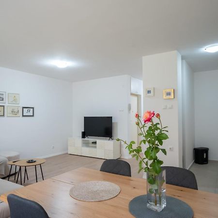 Appartamento Apartman Mirjana Spalato Esterno foto